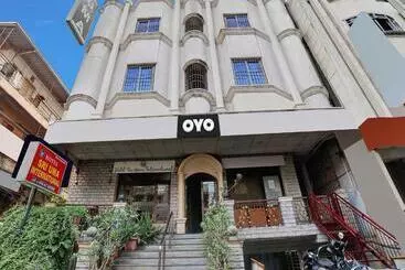 ホテル Oyo Flagship 81161  Sri Uma International