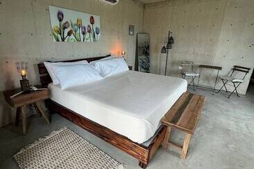 The Serene House Bed & Breakfast