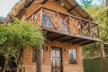 Hostel Pousada Chale Creoulo