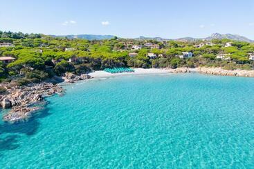 Nicolaus Club Quattro Lune Resort