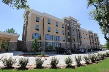 Hotel Hampton Inn & Suites Dallas Market Center