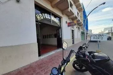 Hotel Morales Inn