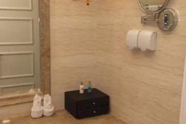 فندق Xianyang Ocean Spring Grand Metro Park