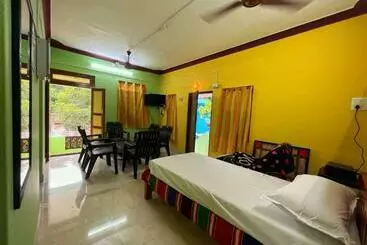Pensione Prism Home Stay Pondicherry First Floor