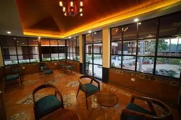 Hotel Aananda Wellness And Resorts