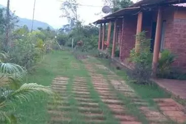 Aamiaismajoitus (B&B) Vinee S Kitchen And Motel