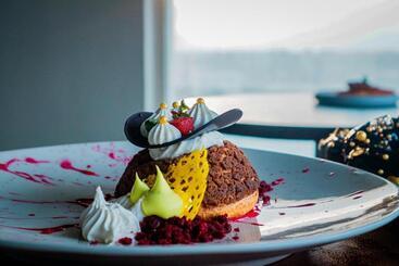 ホテル Distrikt 9