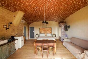 Bed and Breakfast La Butte De Viaris