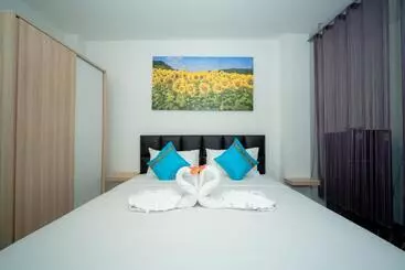 Pension ฺbaan Waru Seaview Villa