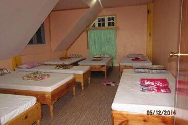 Alberg Triple Js Inn Sagada