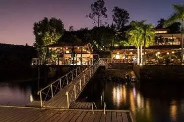 ホテル Pousada Piratas Do Barro Branco