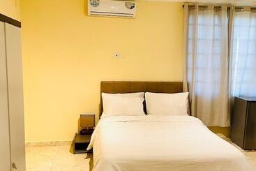 בית מלון כפרי Tallahassee Boulervard