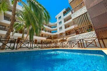 ホテル Karaya Dive Resort