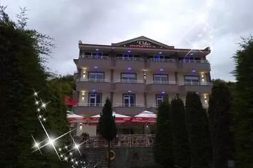 هتل Vila Toska