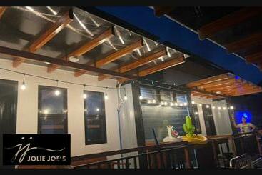 Jolie Joe S Bed And Breakfast