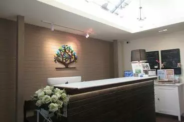 هتل Khaosan Park Resort