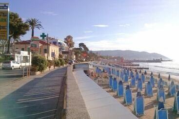 Morchio Mhotelsgroup