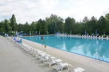 تختخواب و صبحانه Cottage Spa Ada