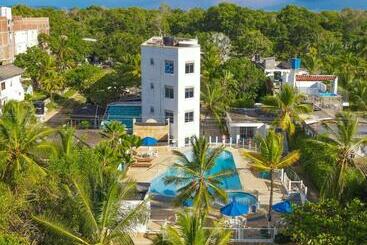 هتل آپارتمان Condominio Bahia Blanca