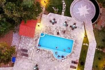 Albergue Orla Morada Do Sol