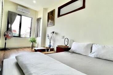 هتل Homestay Minh Tú