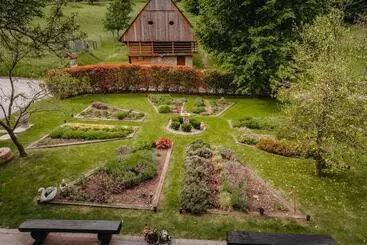 ベッドアンドブレックファースト Adventure Farm