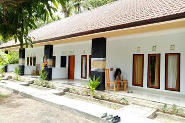 Pensione Bintang Hostel And Homestay