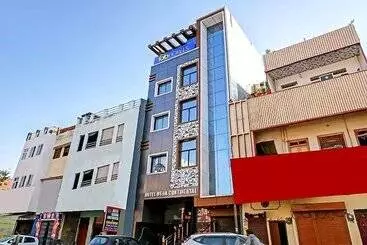 Fabhotel Usha Continental