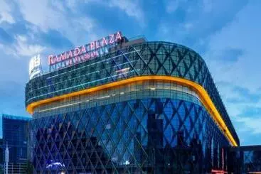 Hotelli Ramada Plaza By Wyndham Anshun