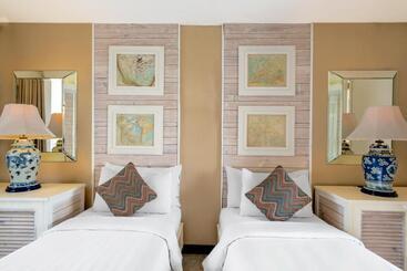 酒店 The Kanjeng Suites Petitenget