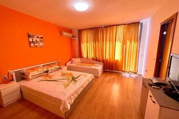 Pensió Villa Jackie