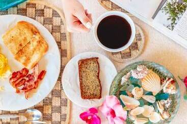 هتل Gems At Paradise Beach