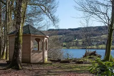 ホテル The Coniston Inn   The Inn Collection Group