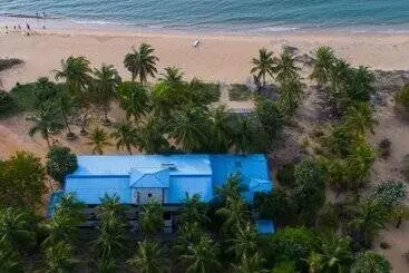 استراحتگاه Wellé Wadiya Beach Villa