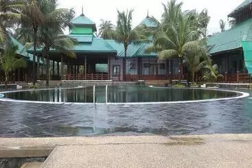 Central Hotel Ngwe Saung