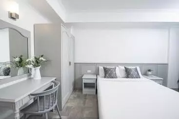 בית מלון כפרי Chaipat