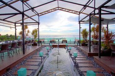 酒店 Kroque Boutique & Bistro