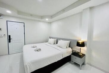 아파트호텔 Bed By Tha Pra Sha Plus