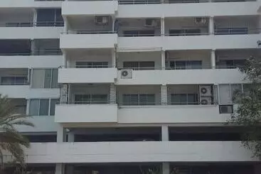 アパートホテル Sammuk Resort