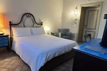 Отель Relais Cascina Scottina