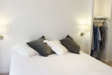 تختخواب و صبحانه La Maison De Bayeux