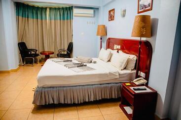 Отель Green Mountain