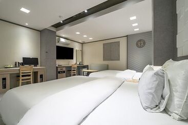 Hotel Suwon Utopia