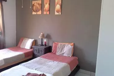 צימר Unique House