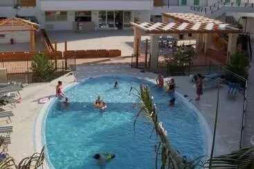 فندق Cala Saracena Resort