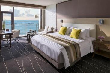 Dusit Thani Guam Resort