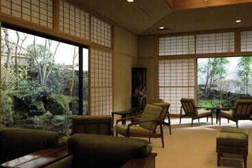 호텔 Oku Yugawara Tsubaki