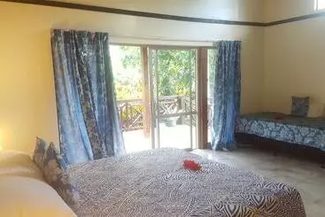 Return To Paradise Resort And Spa