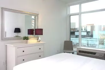 آپارتمانهای توریستها Dharma Home Suites Jc At Grove Station