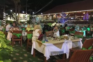 هتل Saigon Emerald Resort